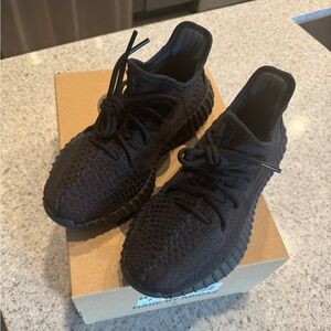 Yeezy 350 Onyx